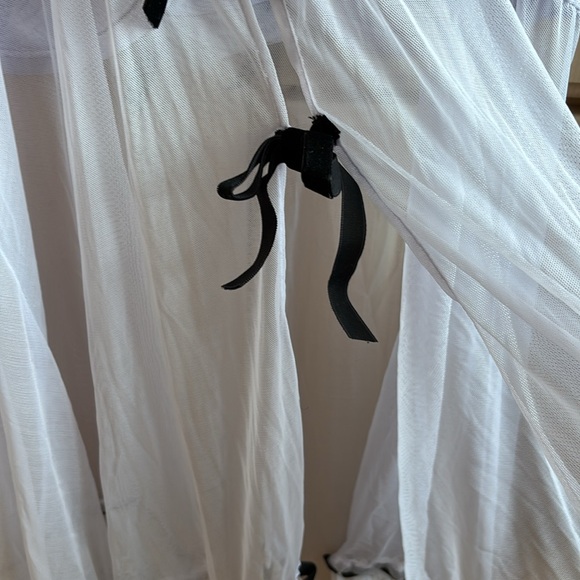 LINGERIE SET NWT Jezebel Chemise and bikini - Picture 7 of 16